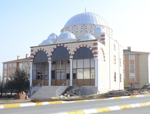 Kurtköy Hizmet Camii